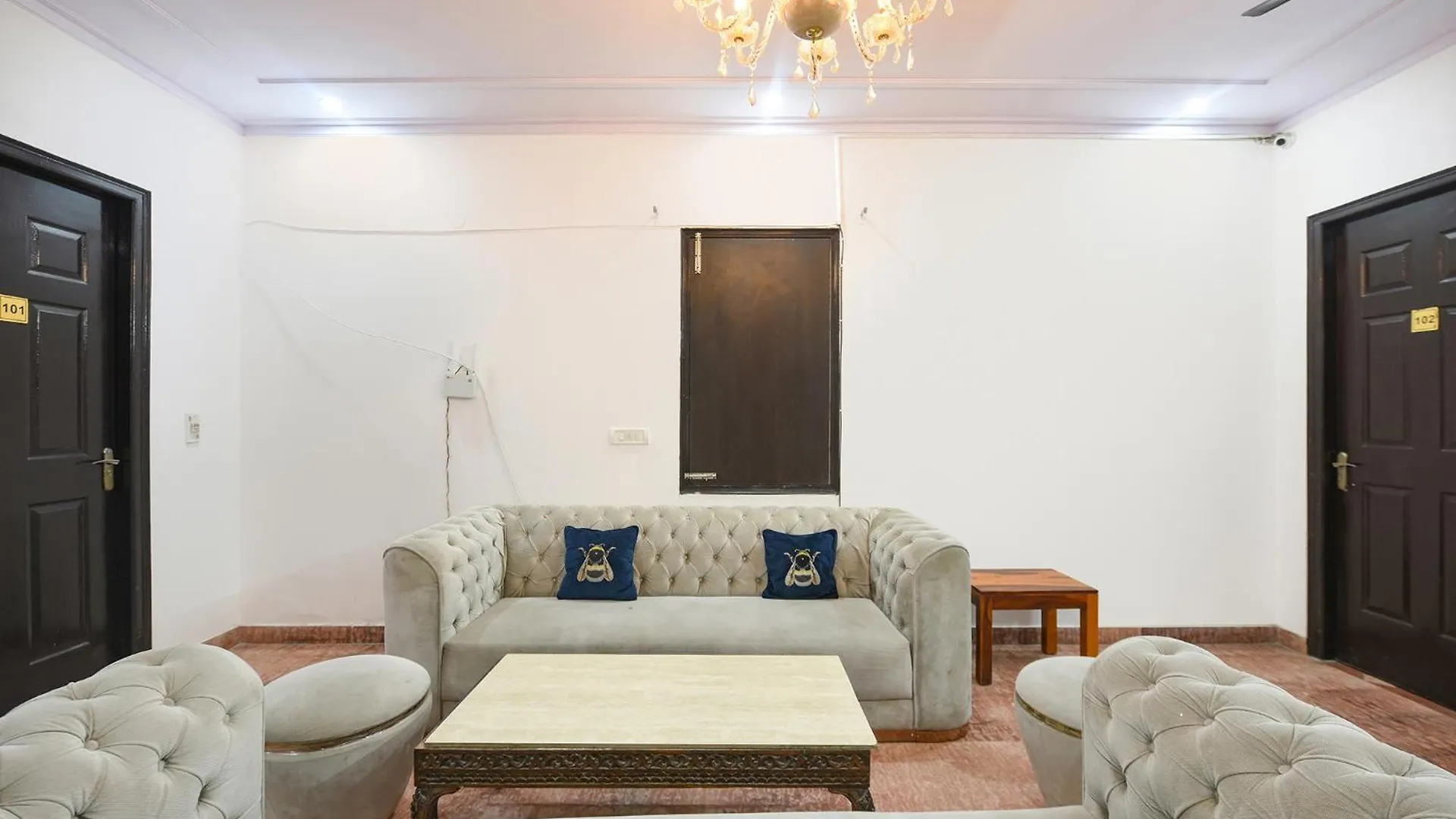 Hotel Fabexpress Royal Casa Gurgaon India